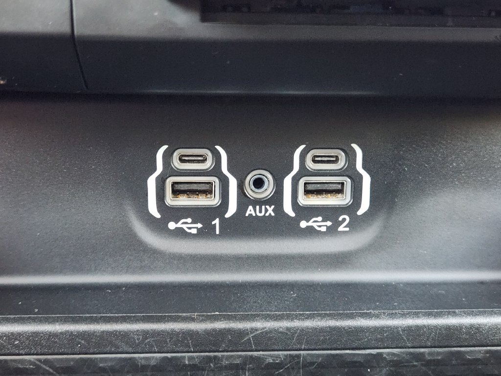 Used 2024 RAM 1500 Laramie RWD image 28