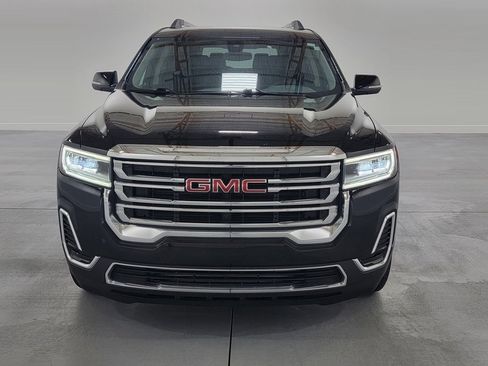 Used 2023 GMC Acadia SLE w/ Driver Convenience Package image 3