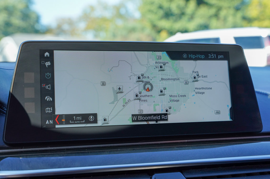 Used 2018 BMW M550i xDrive AWD/4WD image 16