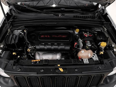 Used 2017 Jeep Renegade Altitude image 53