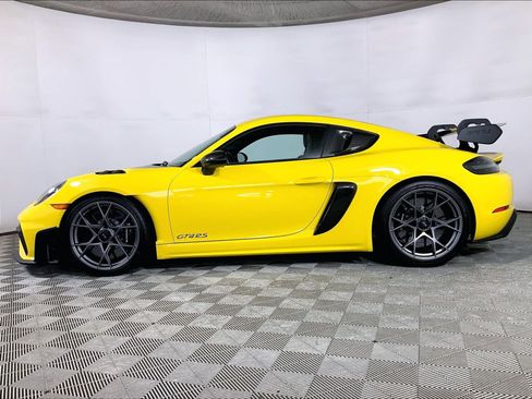 Certified 2024 Porsche 718 Cayman GT4 RS RWD image 2