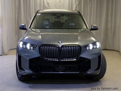 New 2026 BMW X5 xDrive40i w/ M Sport Package image 5