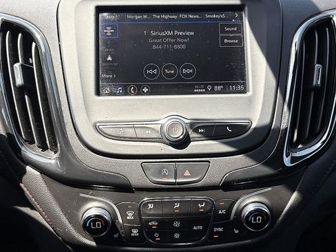 Used 2023 Chevrolet Equinox RS FWD image 22