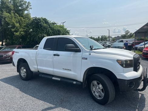 Used 2007 Toyota Tundra SR5 AWD/4WD image 6