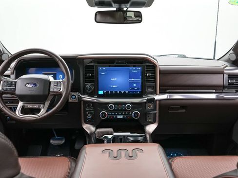 Certified 2025 Ford F150 King Ranch AWD/4WD image 21