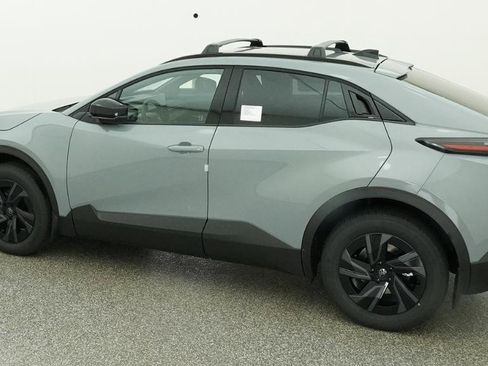 New 2026 Toyota C-HR AWD/4WD image 9