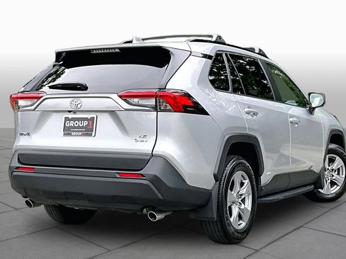 Certified 2025 Toyota RAV4 LE AWD/4WD image 13