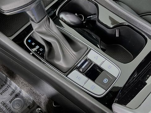 Certified 2025 Hyundai Santa Cruz SEL image 17