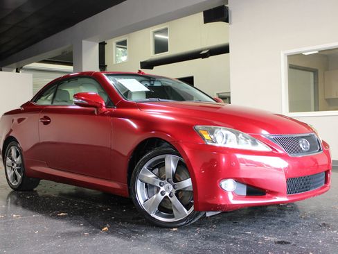 Used 2011 Lexus IS 350C RWD image 51