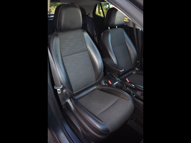 Used 2017 Buick Encore Sport Touring FWD image 29