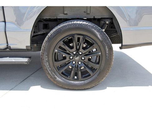 Certified 2025 Ford F150 Platinum w/ Equipment Group 702A High AWD/4WD image 33