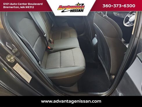 Used 2024 Kia Forte LXS image 20