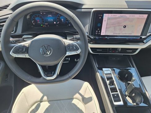 New 2026 Volkswagen Atlas Cross Sport SEL Premium R-Line AWD/4WD image 21