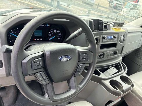 Used 2023 Ford E-350 and Econoline 350 Super Duty w/ Power Windows & Locks Group RWD image 32