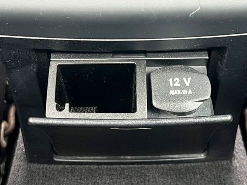 Certified 2016 Mercedes-Benz E 350 4MATIC Sedan image 38