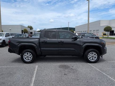 Certified 2024 Toyota Tacoma SR w/ SR Upgrade Package RWD image 3