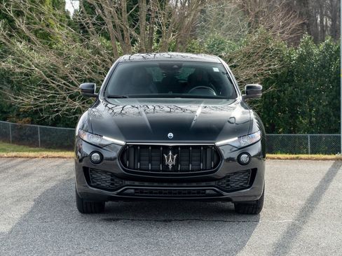 Used 2024 Maserati Levante GT Ultima image 4