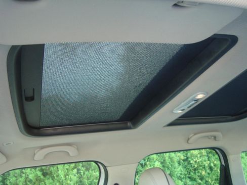 Used 2022 MINI Cooper Countryman S w/ Premium Package image 37