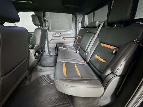 Used 2023 GMC Sierra 1500 AT4 w/ Technology Package image 28