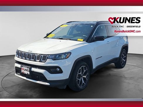 Used 2025 Jeep Compass Limited AWD/4WD image 5