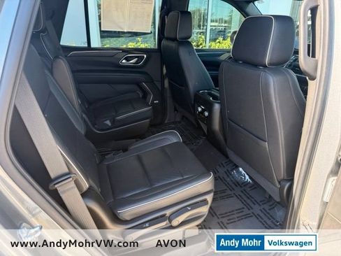 Used 2021 GMC Yukon SLT w/ SLT Luxury Plus Package RWD image 18