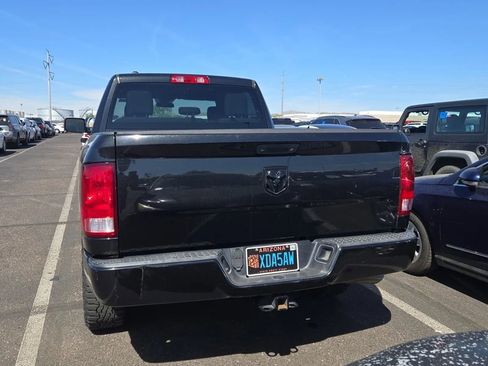 Used 2018 RAM 1500 Express w/ Black Ram 1500 Express Group RWD image 3