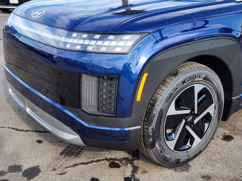 New 2026 Hyundai Ioniq 9 SE image 10