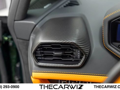 Used 2024 Lamborghini Huracan Tecnica RWD image 75