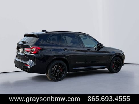 Used 2024 BMW X3 M40i image 3