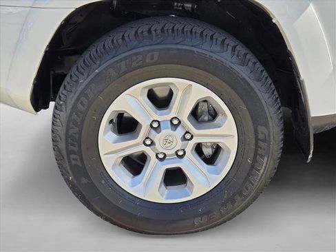 Certified 2024 Toyota 4Runner SR5 Premium w/ SR5 Premium Package image 22