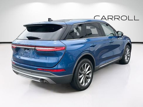 Used 2020 Lincoln Corsair AWD image 3