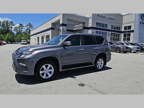 Used 2017 Lexus GX 460 w/ Navigation Package AWD/4WD image 35