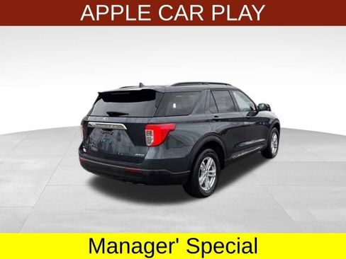 Used 2022 Ford Explorer XLT image 7