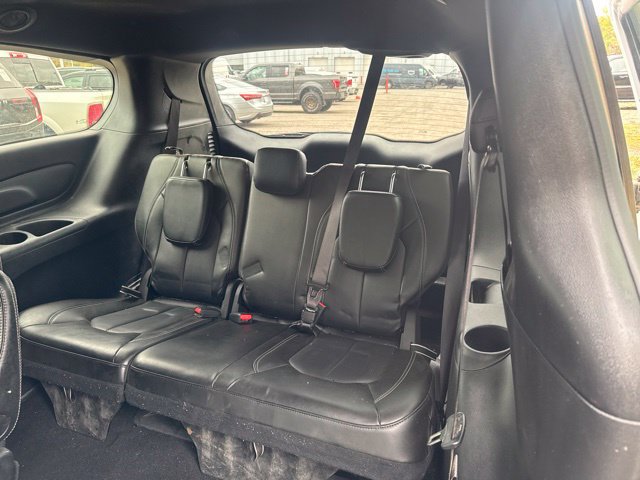 Used 2025 Chrysler Pacifica Select FWD image 15