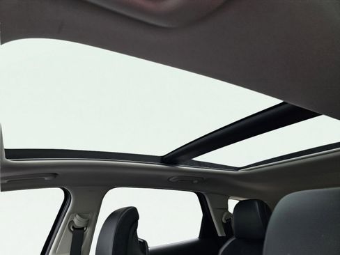 New 2026 Kia Sportage SX AWD/4WD image 16