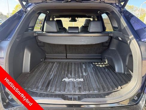 Used 2021 Toyota RAV4 XSE AWD/4WD image 4