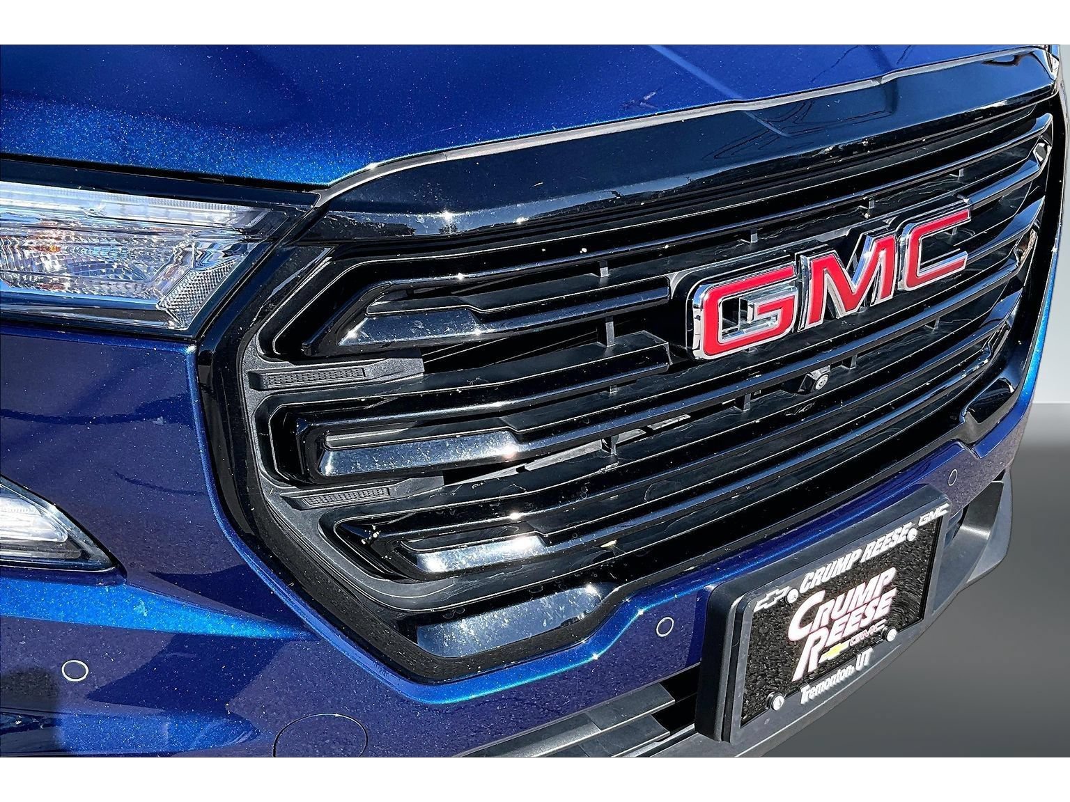 Used 2023 GMC Terrain SLT w/ Tech Package AWD/4WD image 34