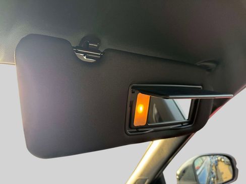 Used 2025 Honda CR-V Sport-L image 30