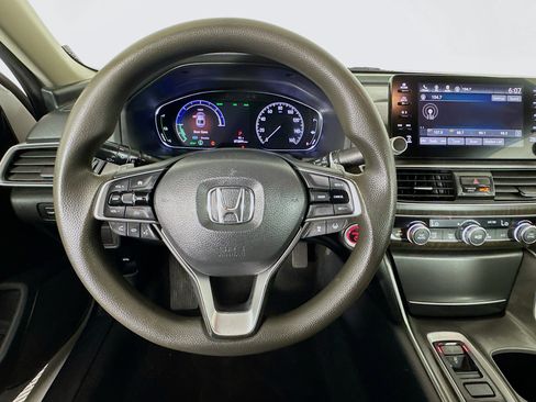 Used 2019 Honda Accord EX image 10