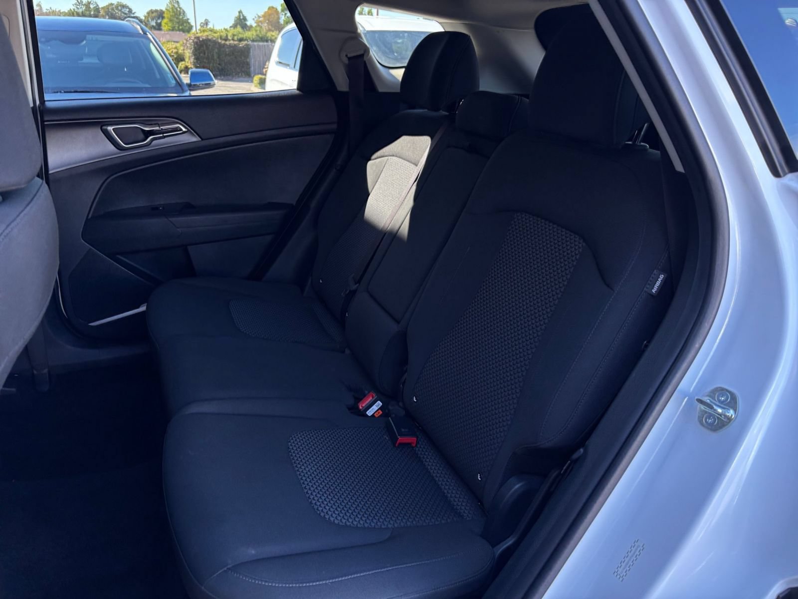 Used 2026 Kia Sportage LX FWD image 36