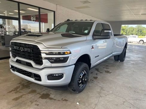 New 2026 RAM 3500 Laramie AWD/4WD image 2