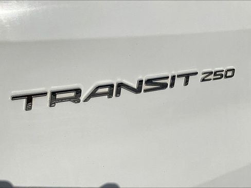 Used 2021 Ford Transit 250 Medium Roof RWD image 20