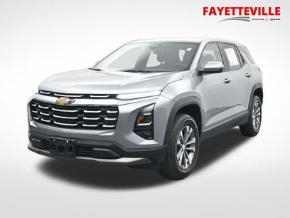 Used 2025 Chevrolet Equinox LT