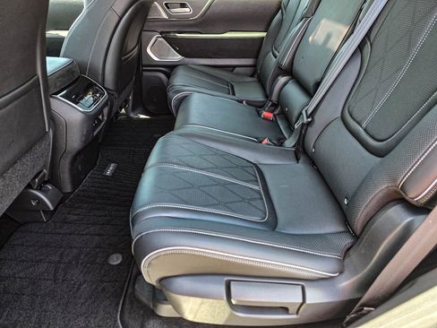 Certified 2025 INFINITI QX80 Sensory AWD/4WD image 36