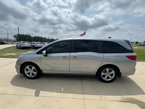 Certified 2020 Honda Odyssey EX-L image 4