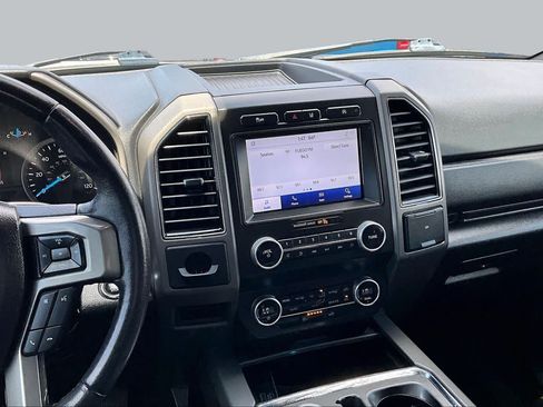 Used 2021 Ford Expedition XLT RWD image 7