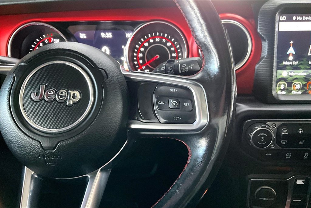 Used 2019 Jeep Wrangler Unlimited Rubicon w/ Dual Top Group AWD/4WD image 11