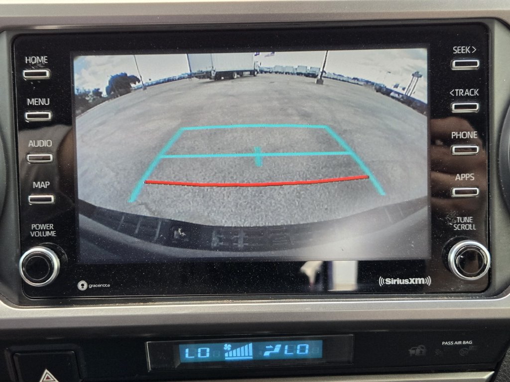 Used 2022 Toyota Tacoma SR5 w/ Technology Package RWD image 19