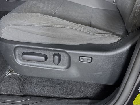 Used 2021 Toyota Tacoma SR5 image 24