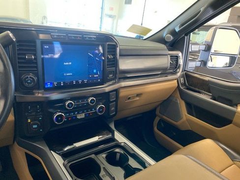 Certified 2024 Ford F350 Lariat w/ Lariat Ultimate Package image 12